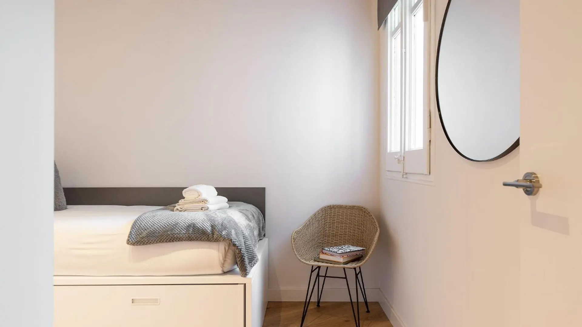 Enjoy Apartments La Riera One Barcelona